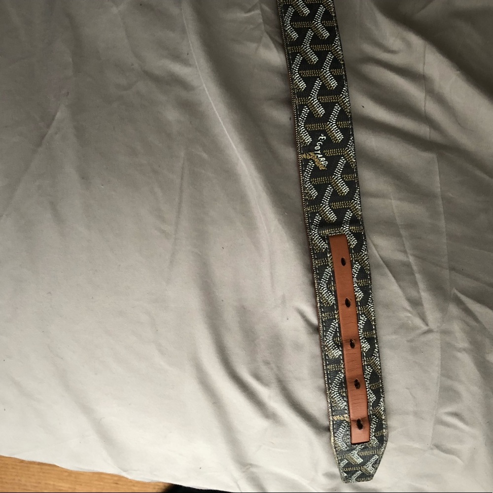 Goyard belt size 34